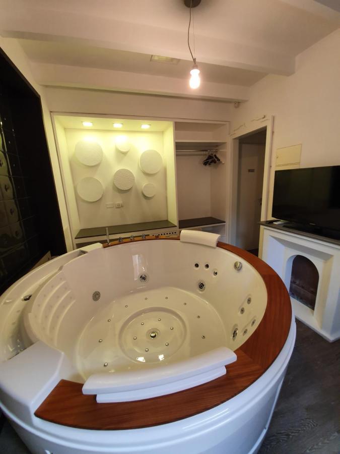 Emphasis Suites & Rooms Cagliari Dış mekan fotoğraf