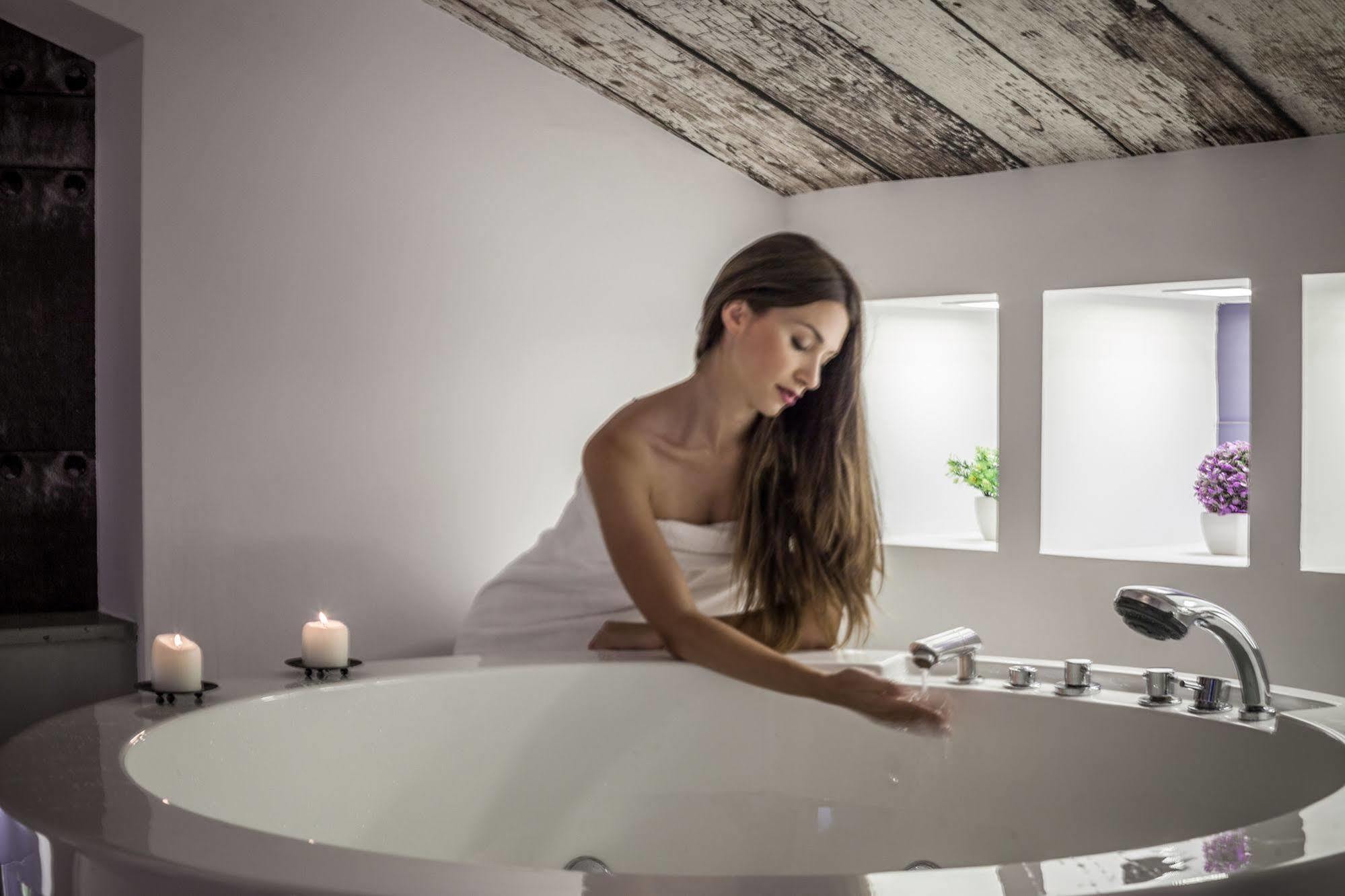 Emphasis Suites & Rooms Cagliari Dış mekan fotoğraf